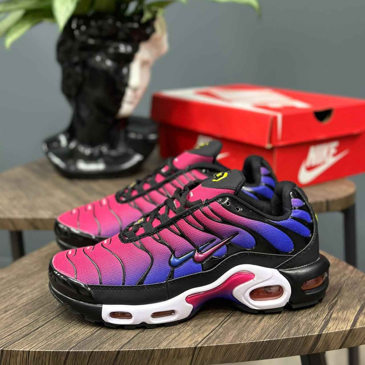 Nike tn moradas sale