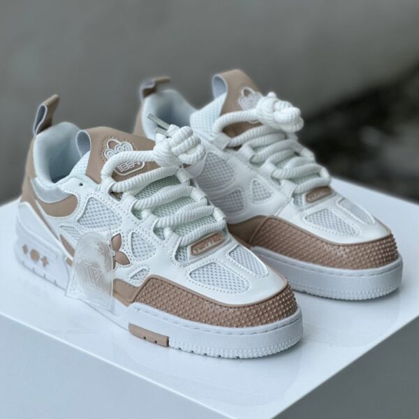 LOUIS VUITTON LV BLANCA CAFE