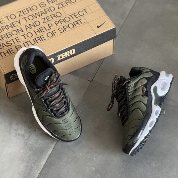 NIKE TN CLASSIC VERDE