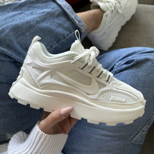 NIKE BALLELY BLANCA BLANCA