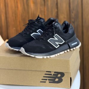 NEW BALANCE 1300 NEGRA BLANCA