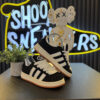 ADIDAS CAMPUS NEGRA BLANCO SUELA GOMA
