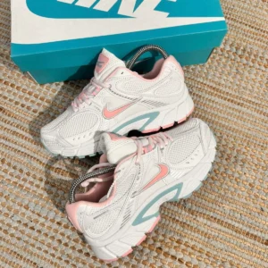 NIKE VOMERO BLANCAROSA