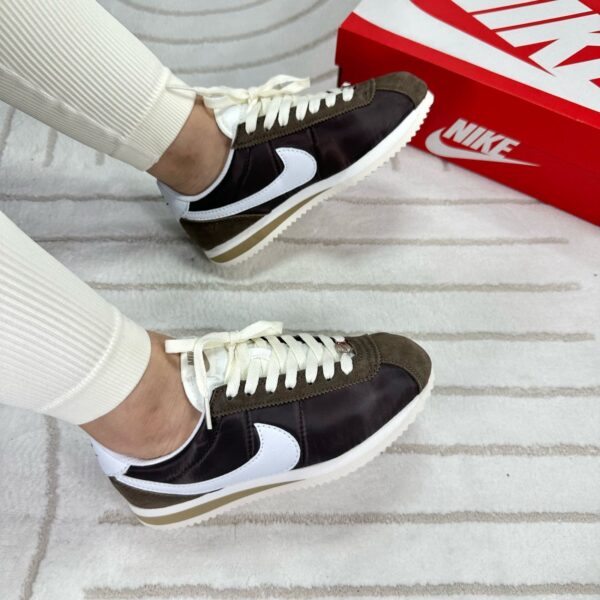 NIKE CORTEZ CAFE BLANCA