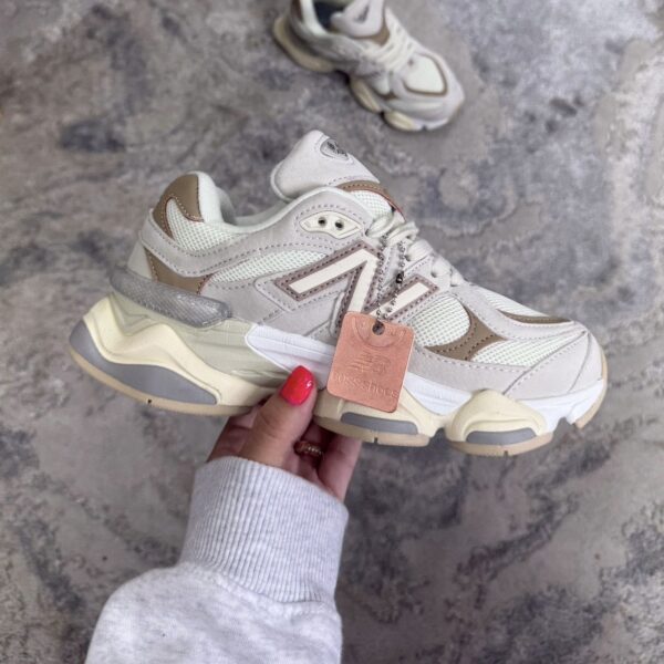 NEW BALANCE 9060 BEIGE CAFE