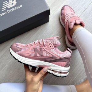 NEW BALANCE 1906X ROSADA
