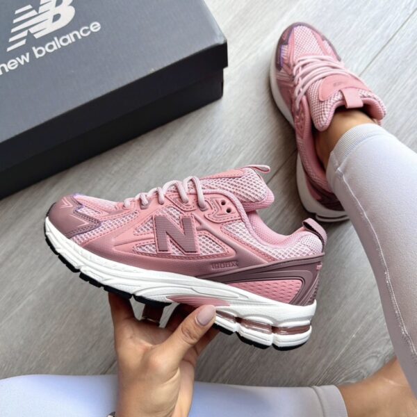 NEW BALANCE 1906X ROSADA