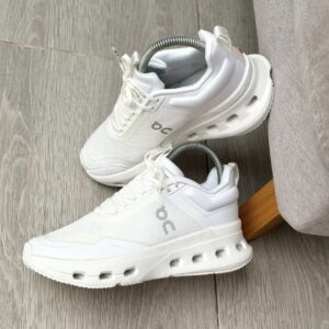 ON CLOUD RUNIING BLANCA