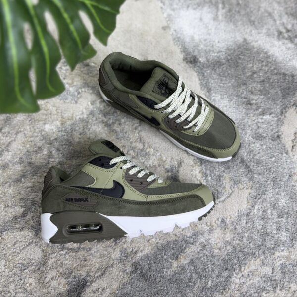 NIKE AIR MAX 90 VERDE BLANCA
