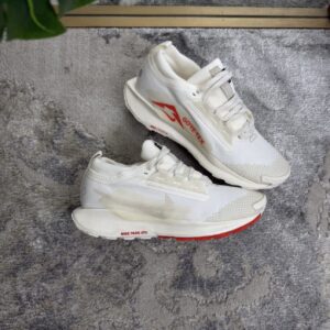 NIKE GOROTEX BEIGE NARANJA