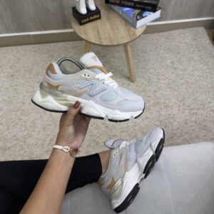 NEW BALANCE 9060 AZUL CRENA