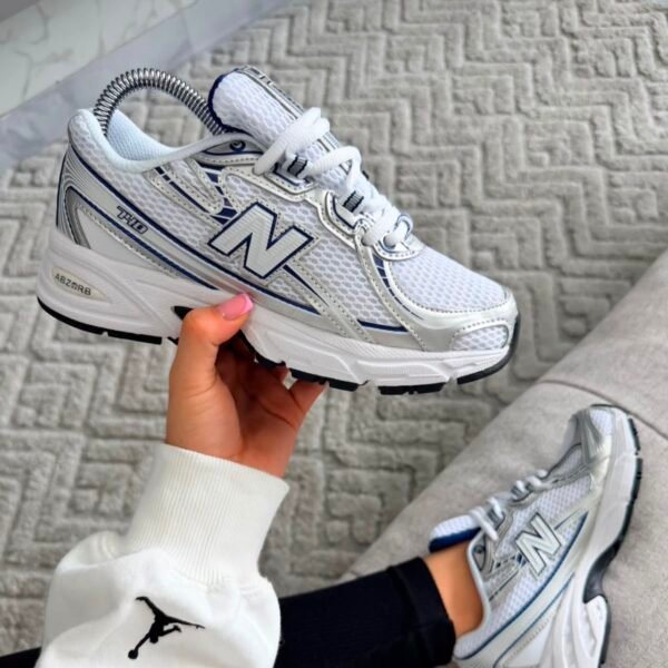 NEW BALANCE 740 GRIS AZUL